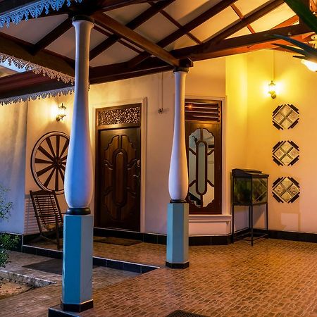 Summer Valley Boutique Villa Unawatuna Esterno foto