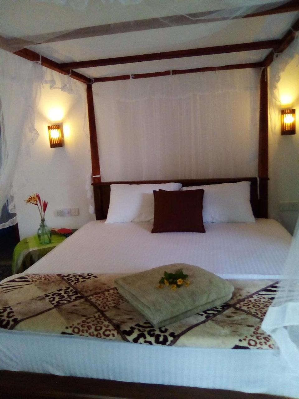 Summer Valley Boutique Villa Unawatuna Esterno foto