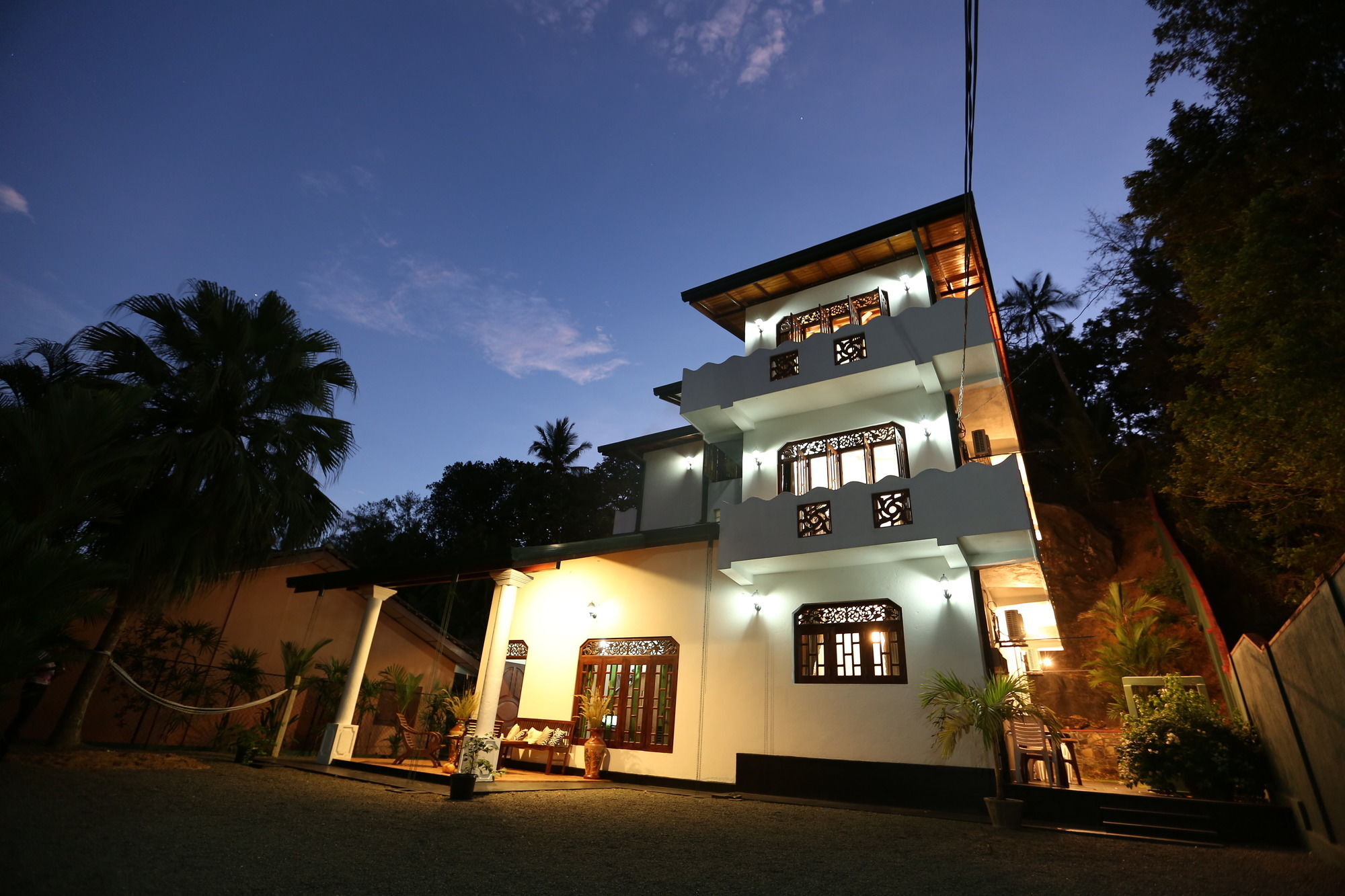 Summer Valley Boutique Villa Unawatuna Esterno foto